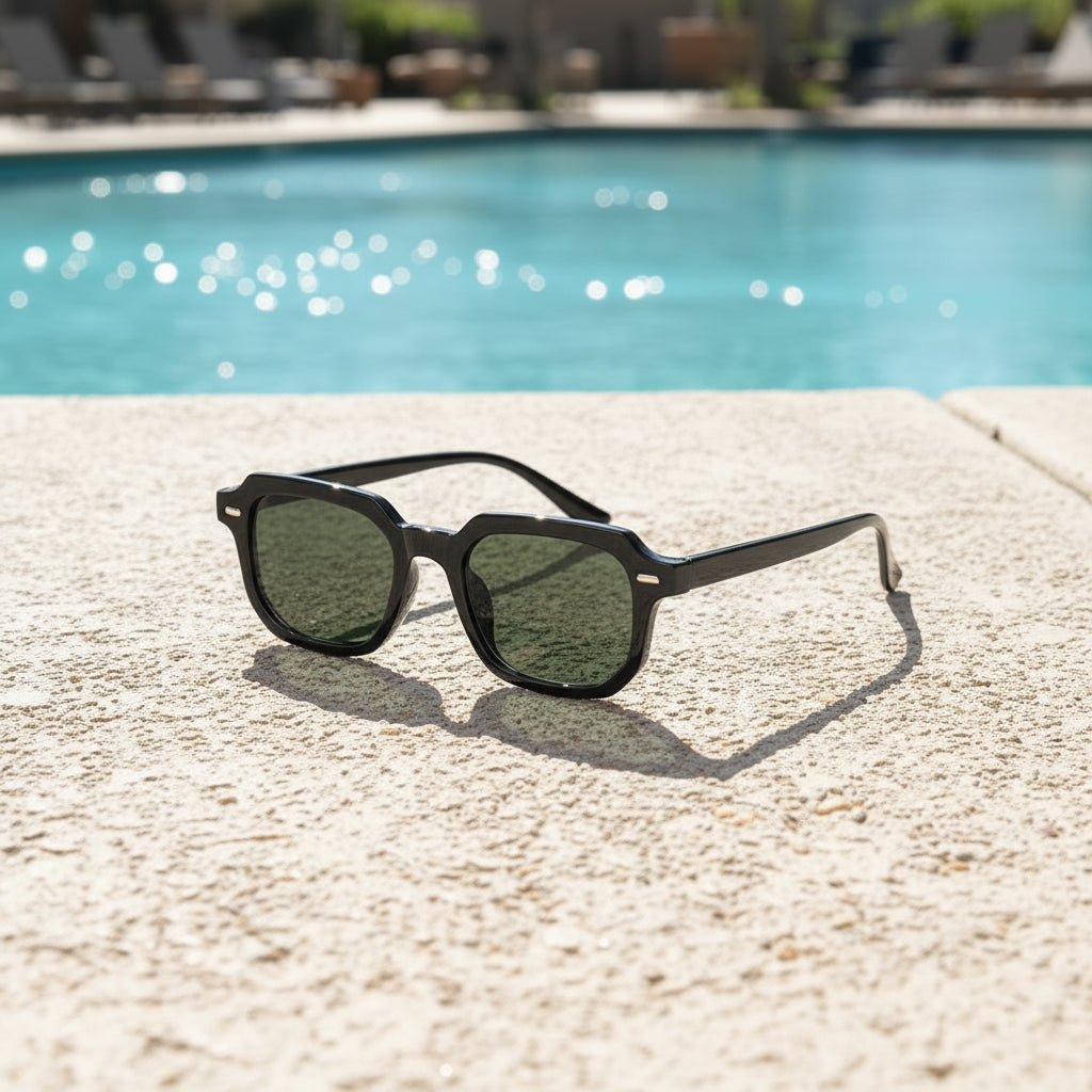Luxury Retro Rivet UV400 Sunglasses